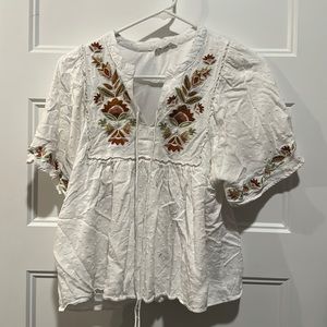 Floral Embroidery Top
